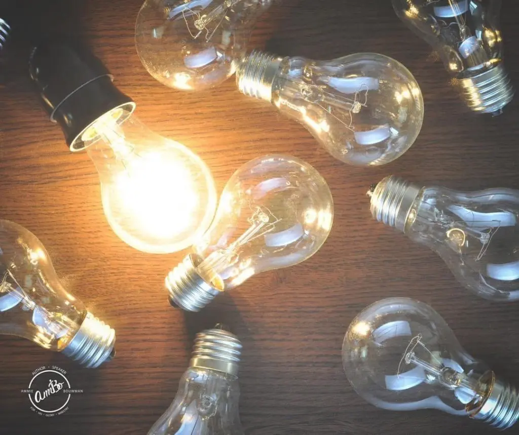 A group of light bulbs on top of a table.